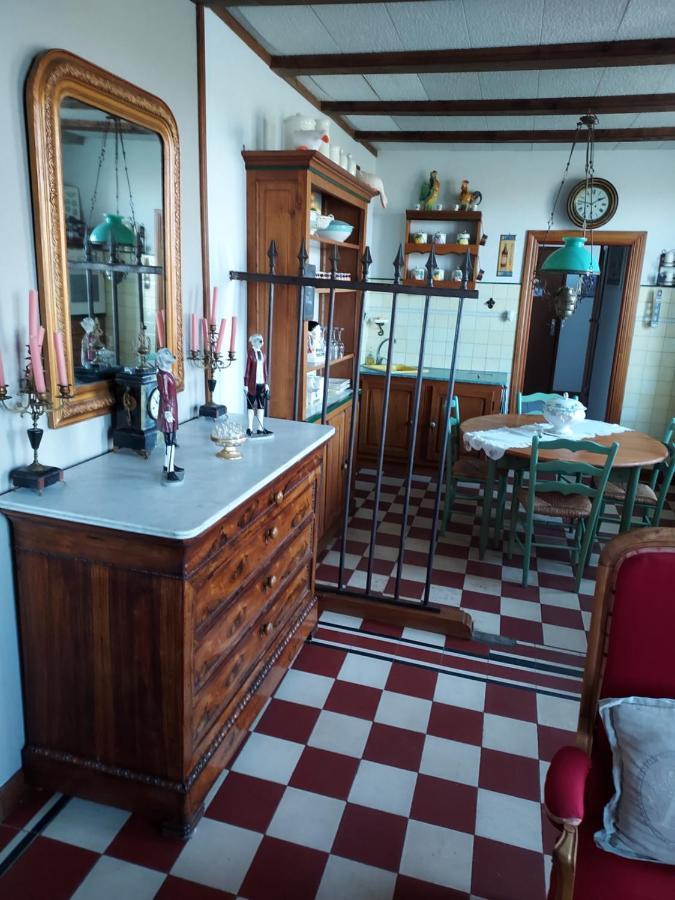 L'Arum Antique Sainte-Catherine-de-Fierbois Ngoại thất bức ảnh