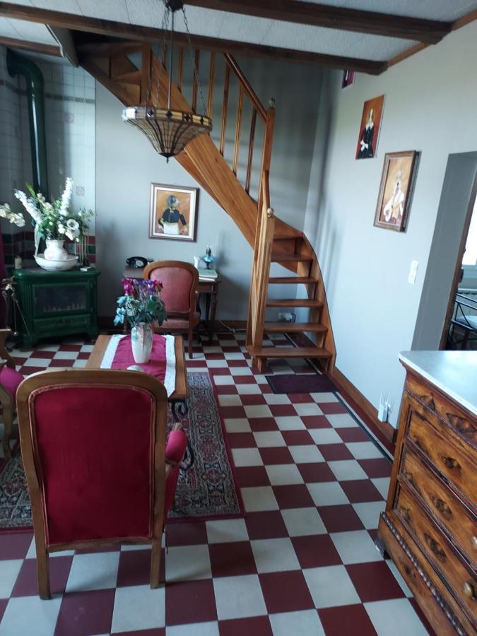 L'Arum Antique Sainte-Catherine-de-Fierbois Ngoại thất bức ảnh