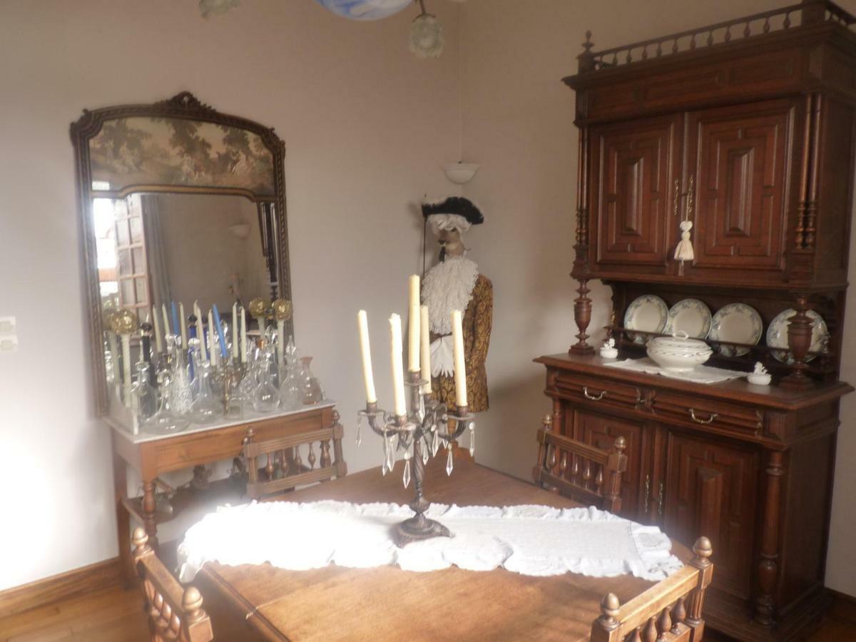 L'Arum Antique Sainte-Catherine-de-Fierbois Ngoại thất bức ảnh
