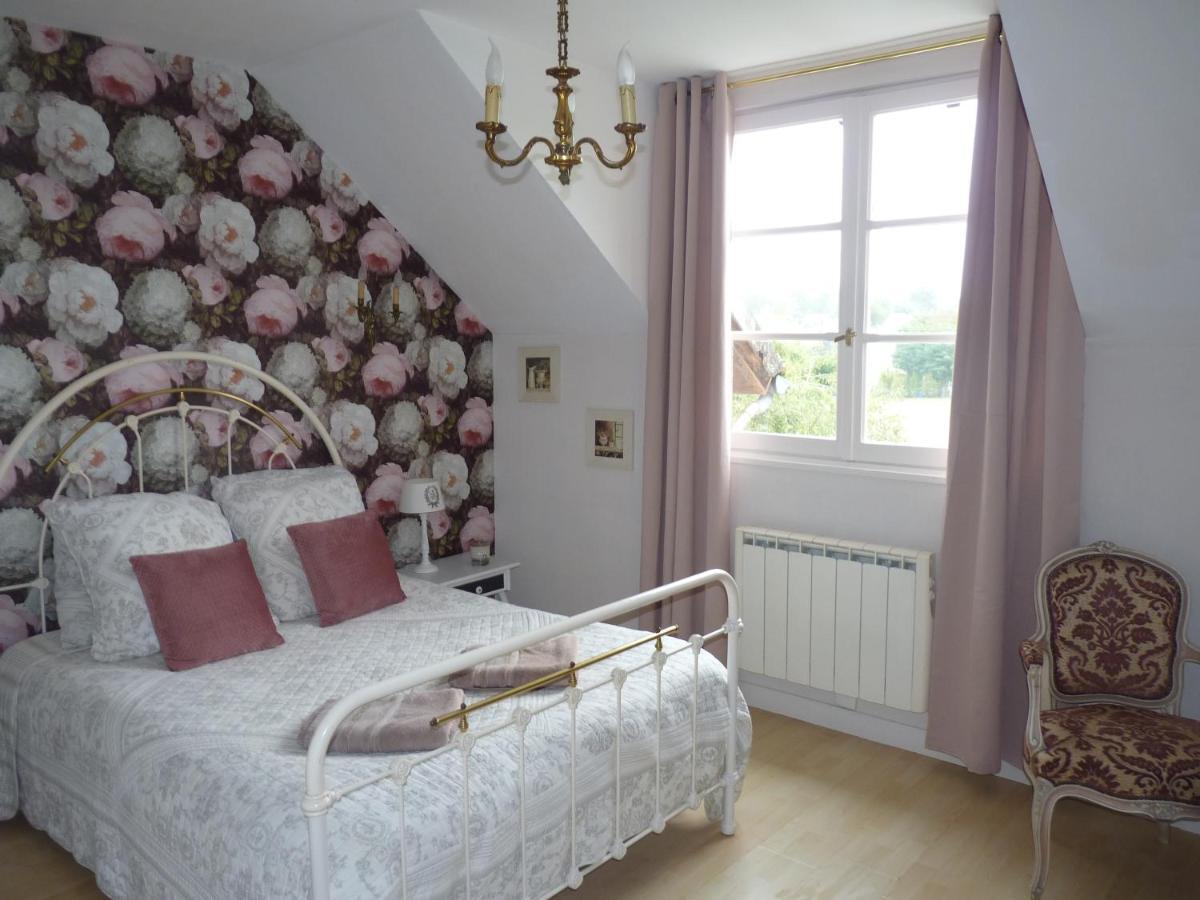 L'Arum Antique Sainte-Catherine-de-Fierbois Ngoại thất bức ảnh